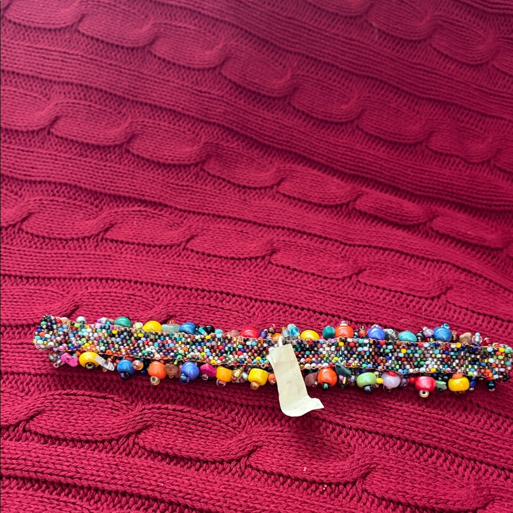 Colorful Beaded Bracelet - Picture 4 of 6